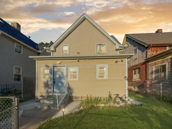 $249,900 | 2711 14th Avenue South, Minneapolis, MN 55407