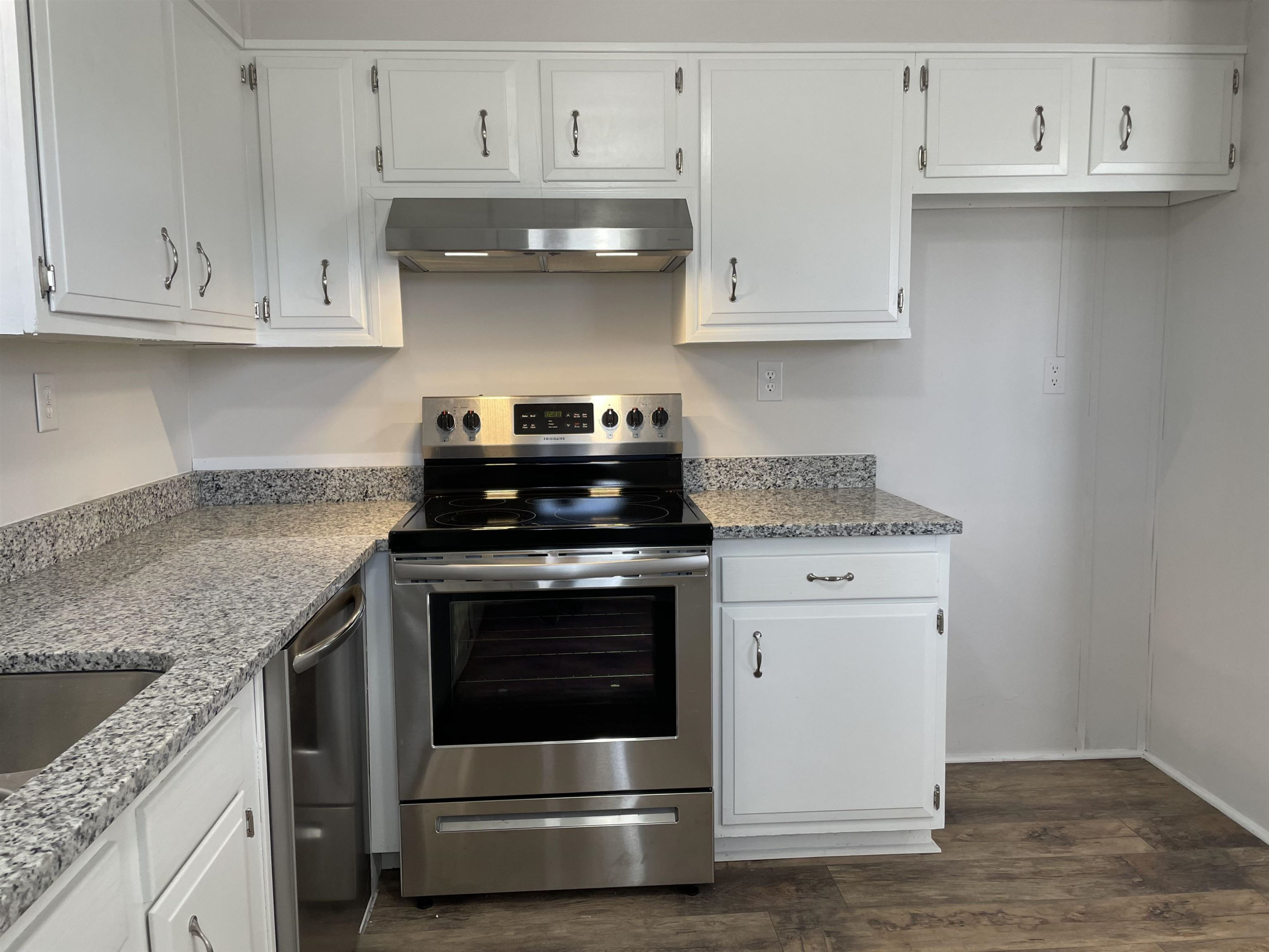 660 Hinnant Road Selma, NC 27576 - Photo 6 of 20 Photo 6