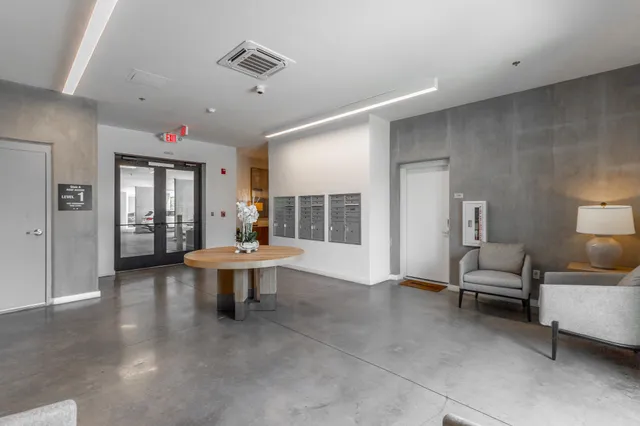 $2,500 | 411 Fairpoint Street, Unit 308, Chattanooga, TN 37405