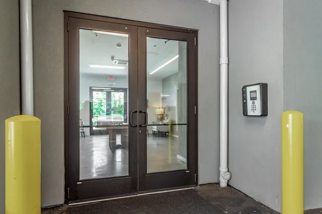 $2,500 | 411 Fairpoint Street, Unit 308, Chattanooga, TN 37405