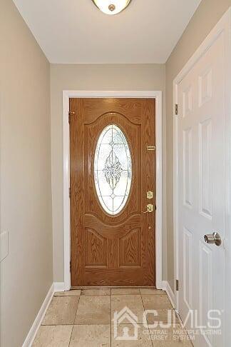 325 Dukes Road Colonia, NJ 07067 - Photo 3 of 22 Gallery Image 3