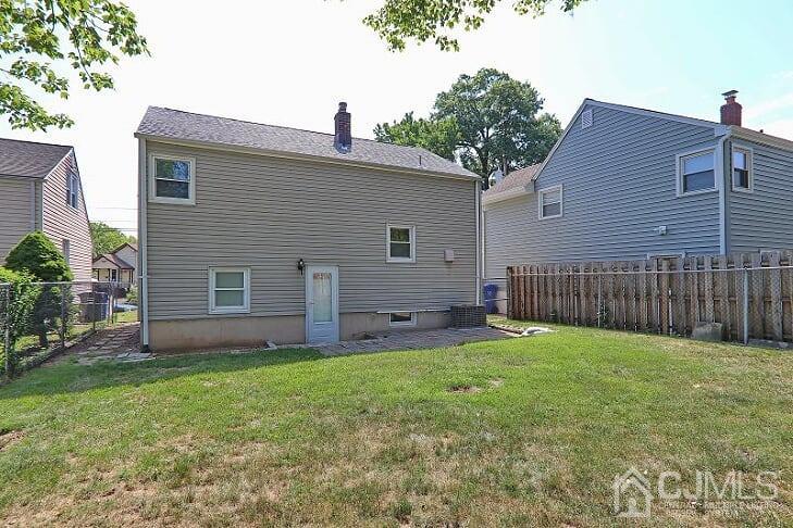 325 Dukes Road Colonia, NJ 07067 - Photo 21 of 22 Gallery Image 21
