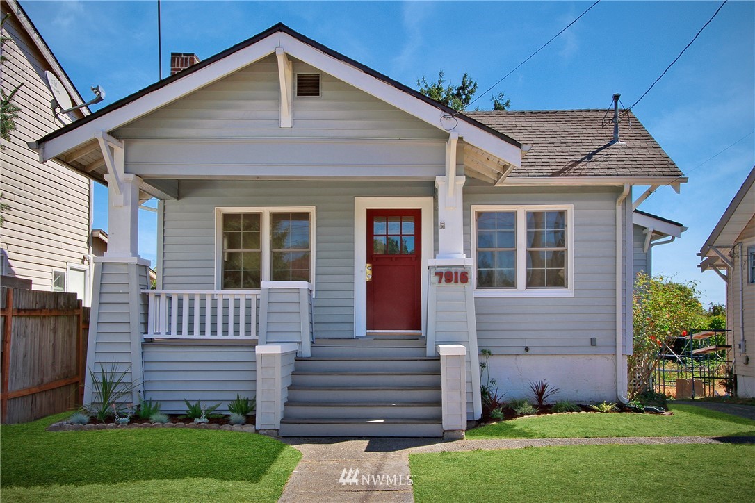 7916 Renton Avenue South Seattle, WA 98118 - Photo 1 of 18