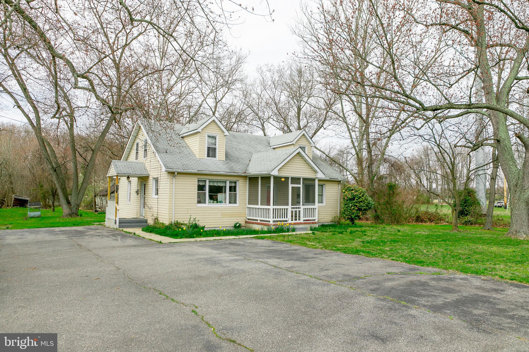 411 North Hook Road Pennsville, NJ 08070 - Photo 5 of 21 Gallery Image 5