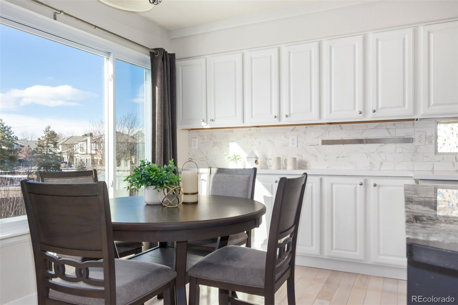 9779 Dampler Way Highlands Ranch, CO 80130 - Photo 11 of 49 Gallery Image 11