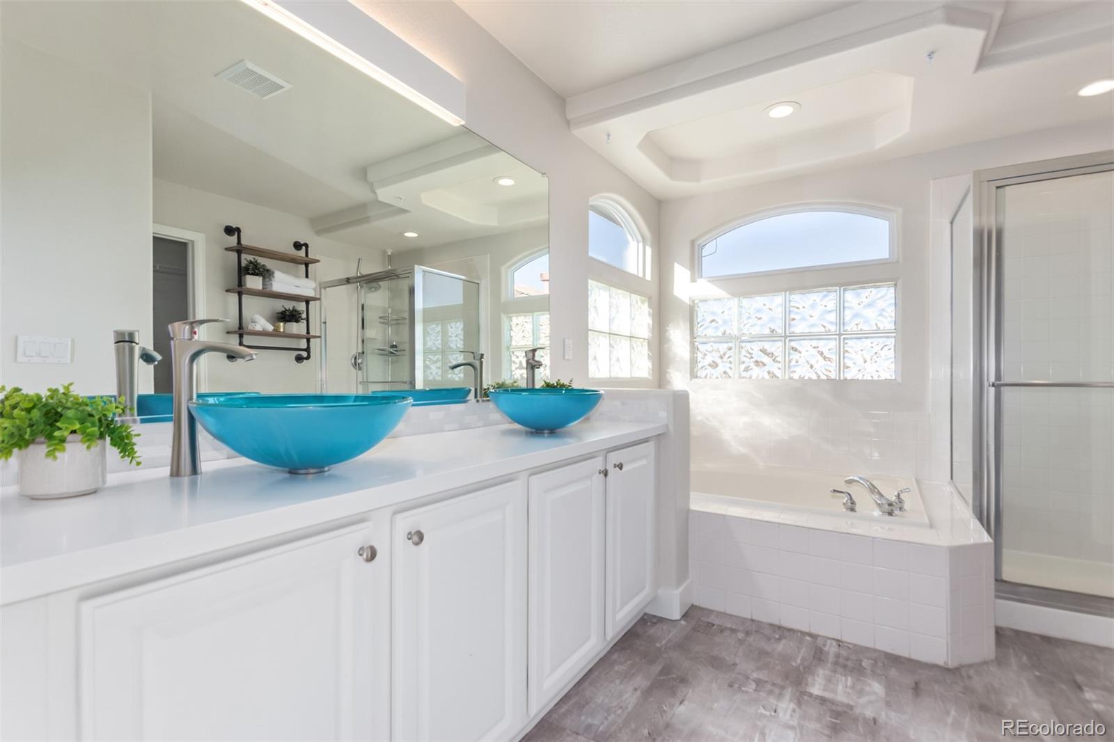 9779 Dampler Way Highlands Ranch, CO 80130 - Photo 19 of 49 Gallery Image 19