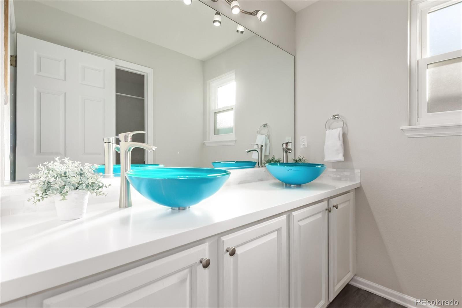 9779 Dampler Way Highlands Ranch, CO 80130 - Photo 22 of 49 Gallery Image 22