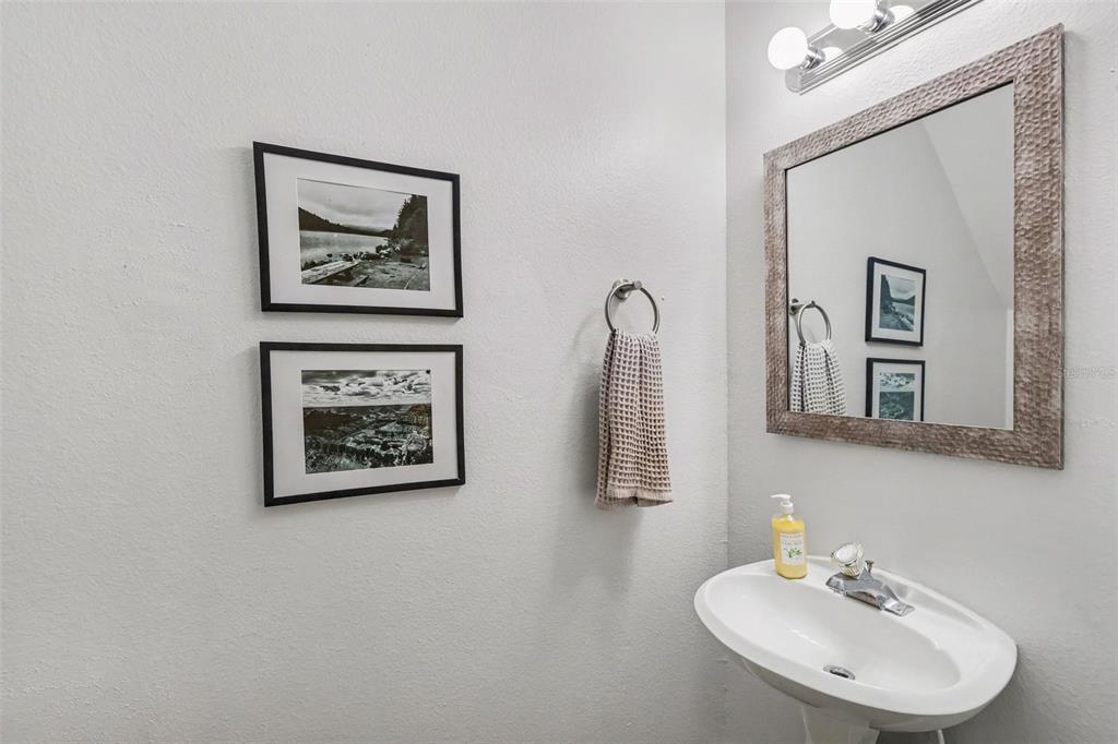 6137 Bayside Key Drive Tampa, FL 33615 - Photo 19 of 34 Gallery Image 19
