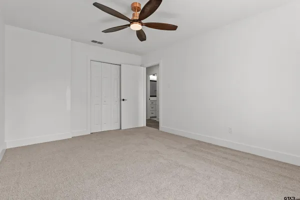 $374,500 | 3456 Meadowdale, Flint, TX 75762