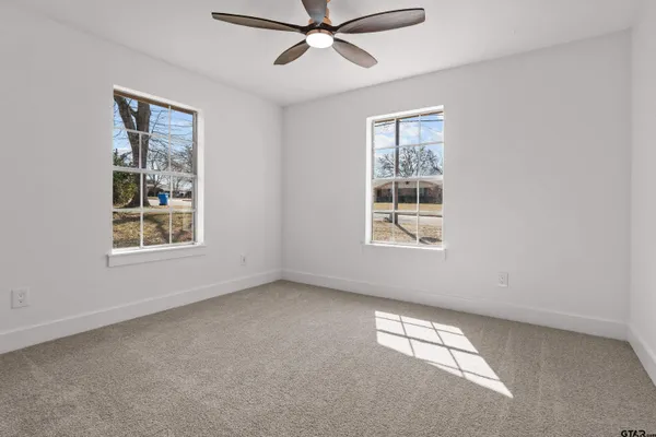 $374,500 | 3456 Meadowdale, Flint, TX 75762