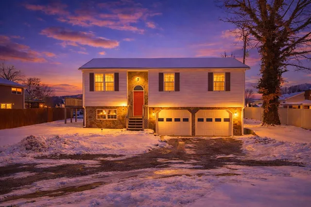 $339,000 | 5957 Plantation Road, Roanoke, VA 24019