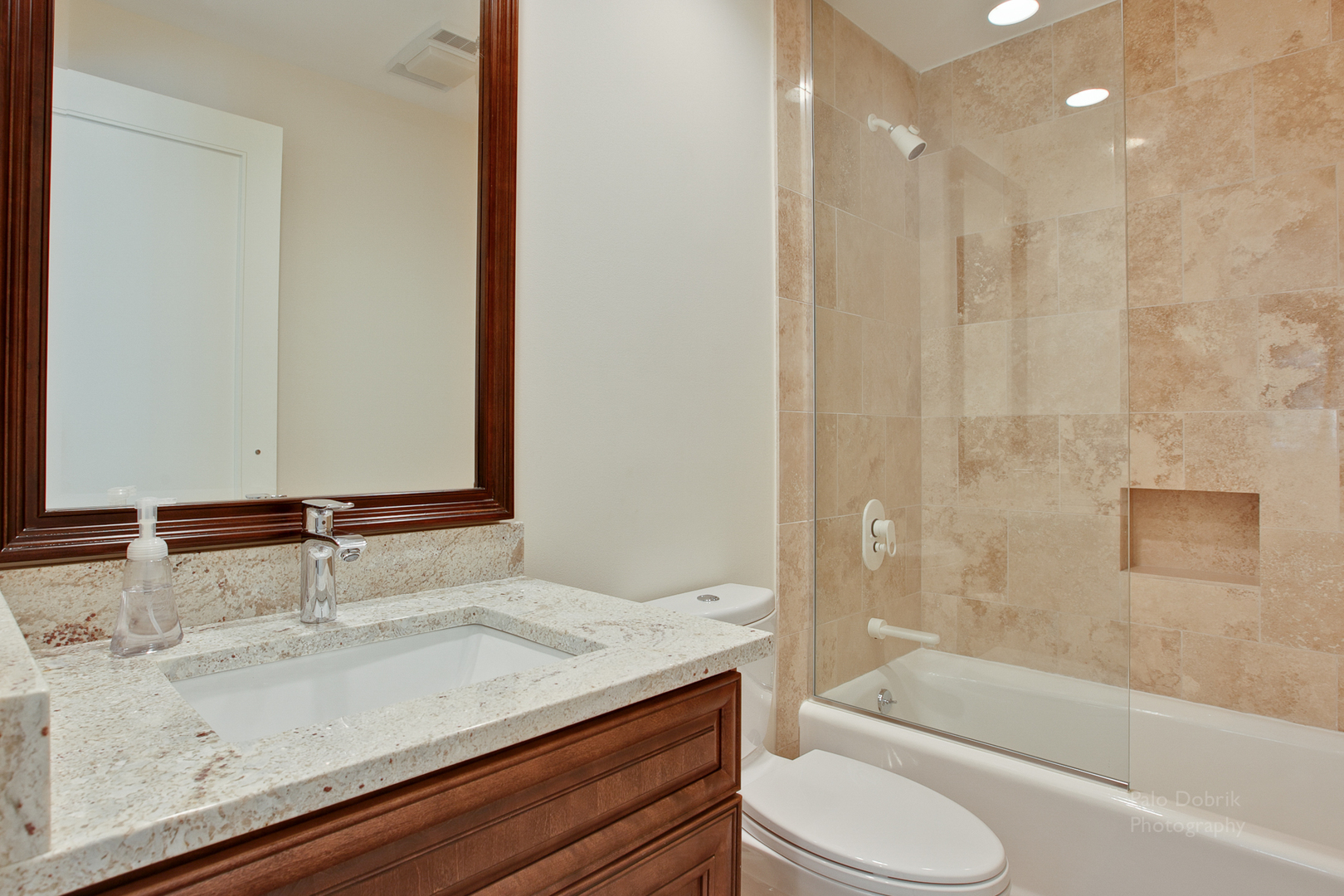 1031 Ashley Road Lake Forest, IL 60045 - Photo 29 of 39