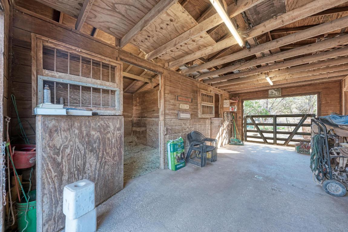 321 Navajo Trail Georgetown, TX 78633 - Photo 34 of 40 a view of porch with seating space