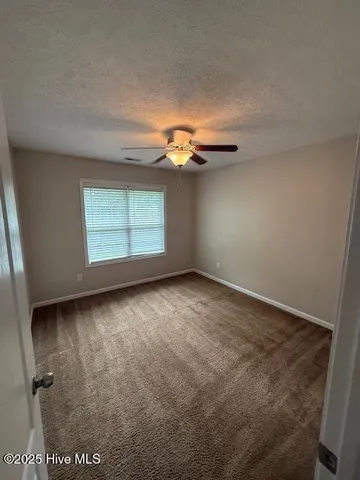 $2,300 | 419 Lafitte Way, New Bern, NC 28560