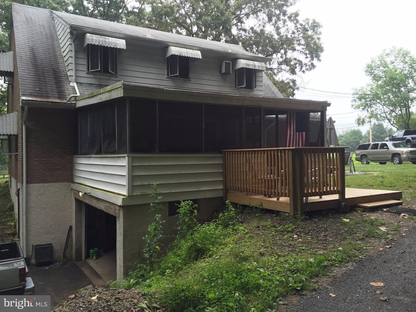 166 Bran Road Reading, PA 19608 - Photo 5 of 16