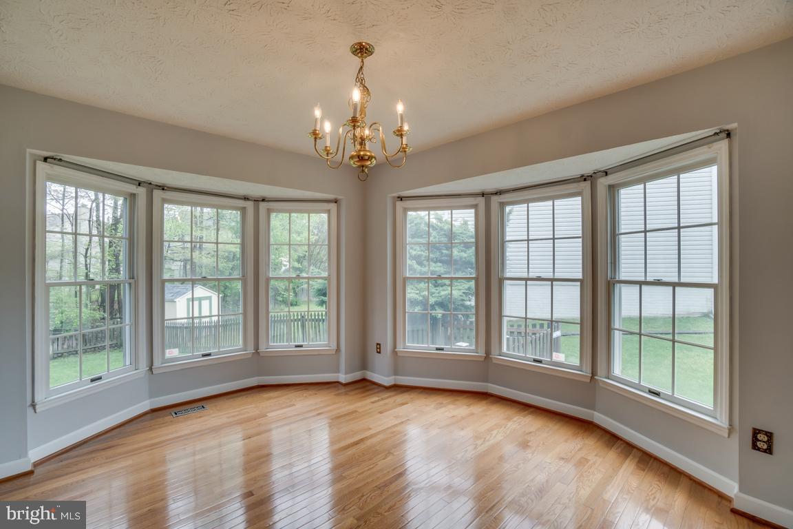 9328 Kings Grant Road Laurel, MD 20723 - Photo 11 of 47 Gallery Image 11