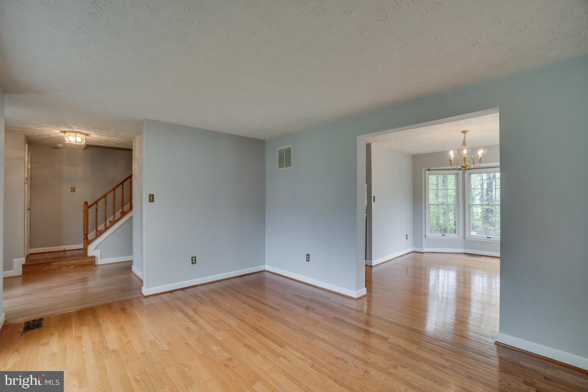 9328 Kings Grant Road Laurel, MD 20723 - Photo 16 of 47 Gallery Image 16
