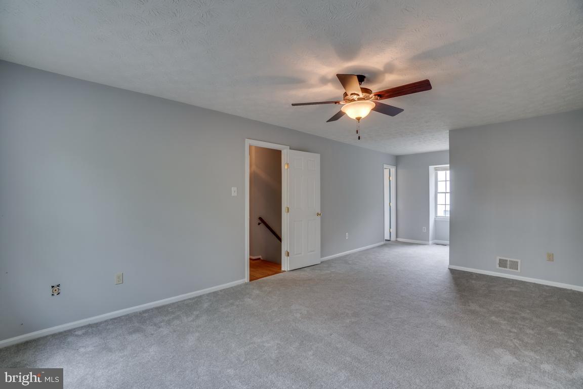 9328 Kings Grant Road Laurel, MD 20723 - Photo 18 of 47 Gallery Image 18