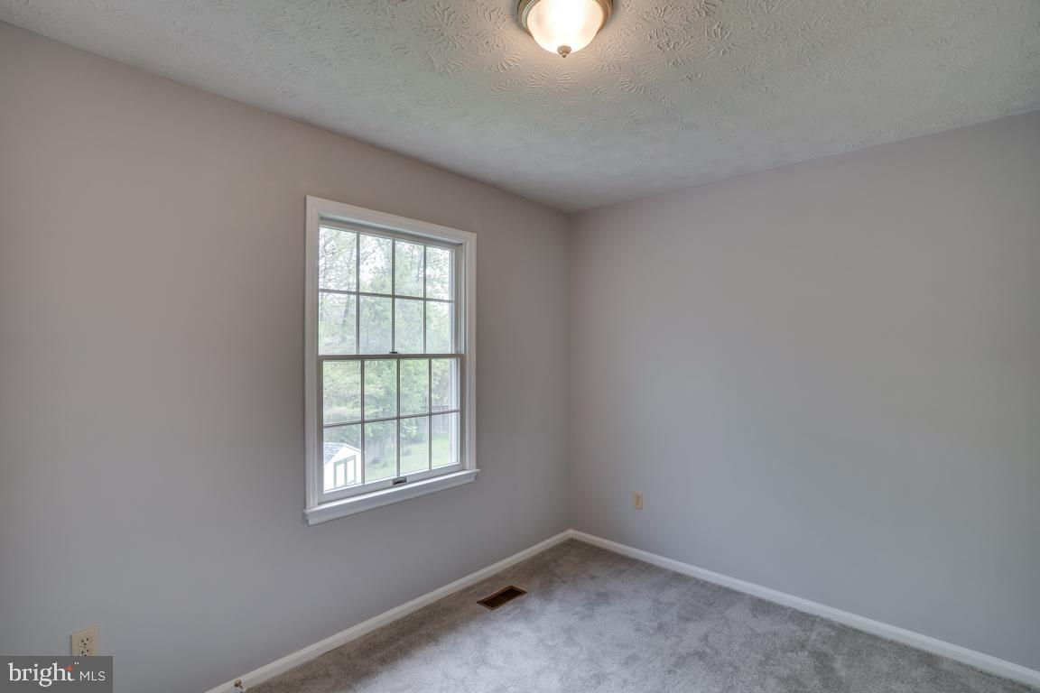 9328 Kings Grant Road Laurel, MD 20723 - Photo 25 of 47 Gallery Image 25