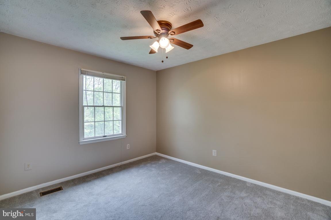 9328 Kings Grant Road Laurel, MD 20723 - Photo 30 of 47 Gallery Image 30