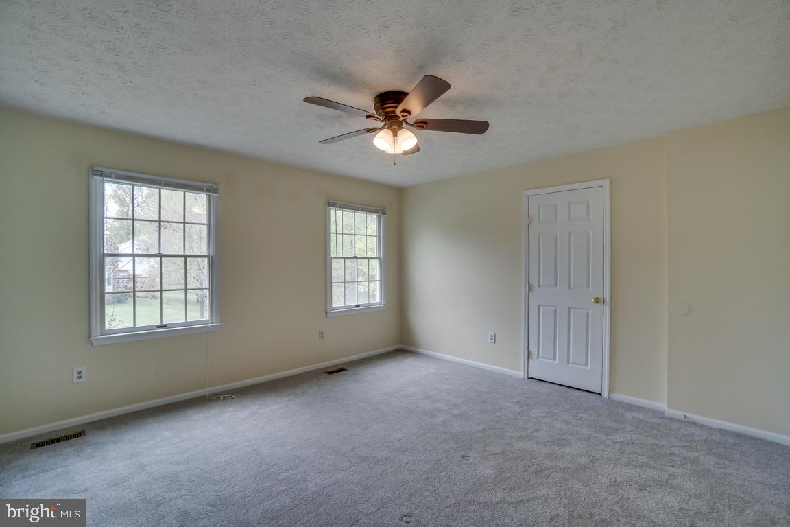 9328 Kings Grant Road Laurel, MD 20723 - Photo 32 of 47 Gallery Image 32