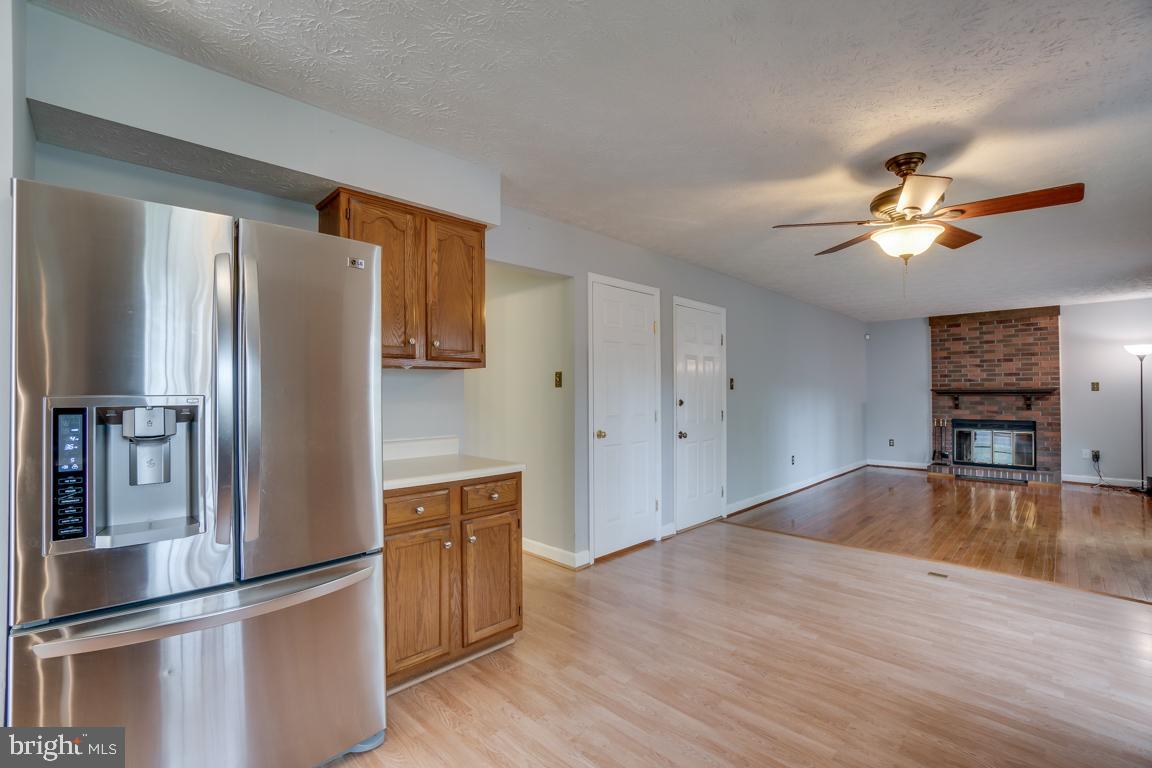 9328 Kings Grant Road Laurel, MD 20723 - Photo 6 of 47 Gallery Image 6