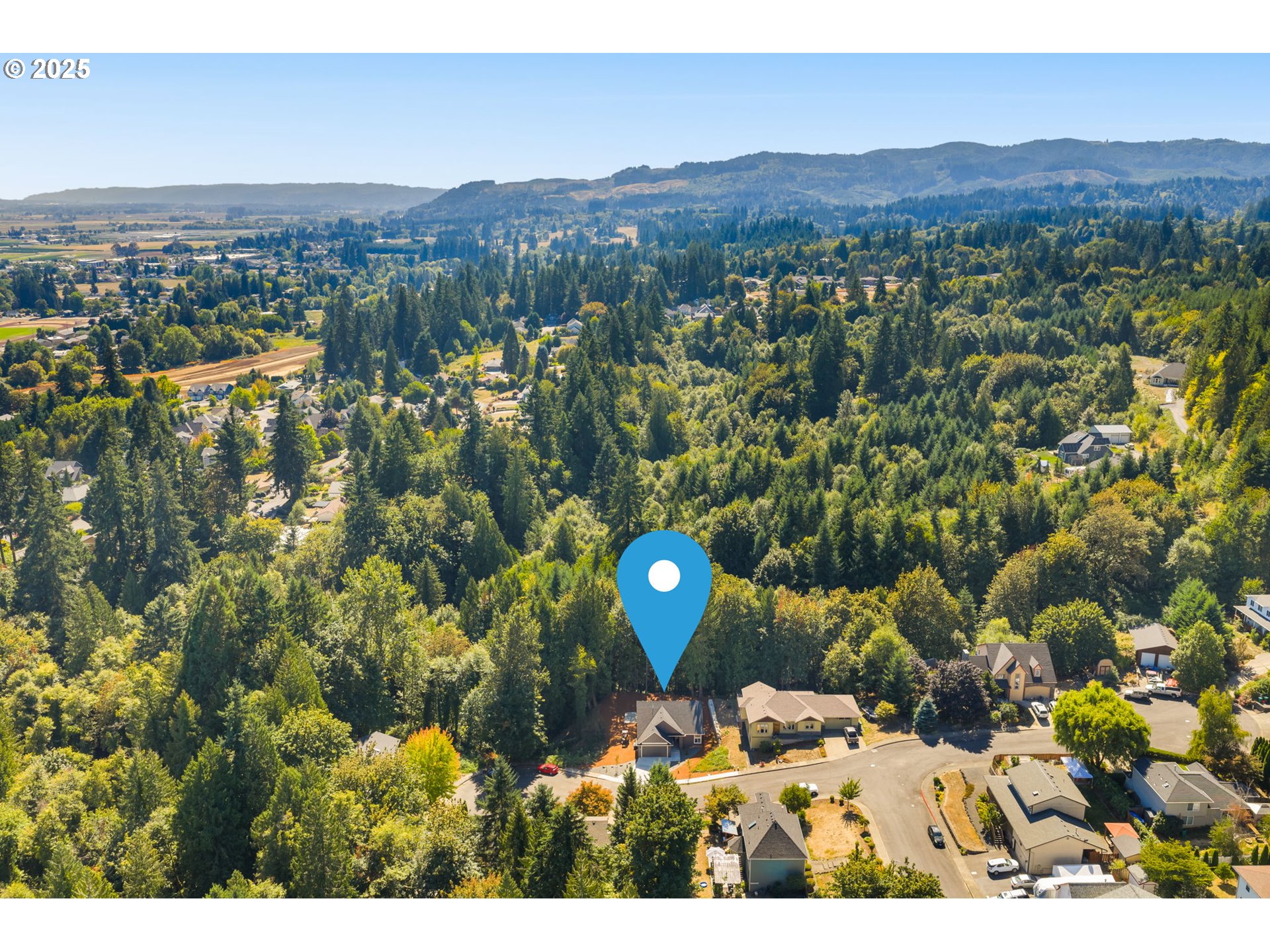 32904 Northwest View Terrace Place Scappoose, OR 97056 - Photo 34 of 34 a view of a city