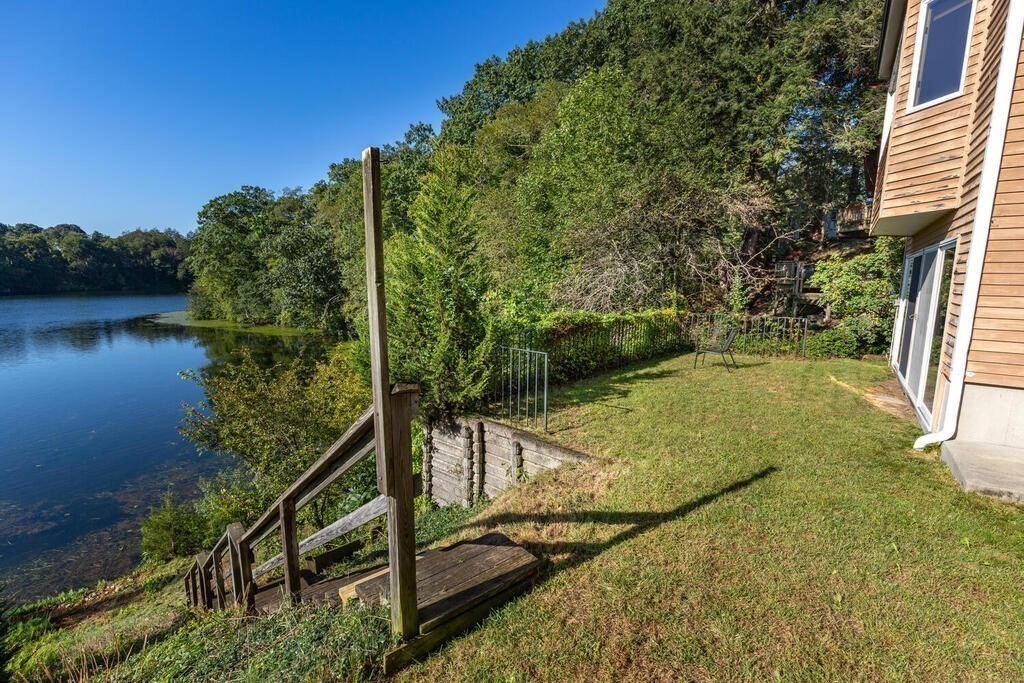 98 Dudley Road Wayland, MA 01778 - Photo 36 of 41