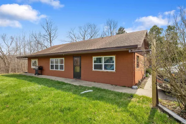 $379,000 | 4865 Highway 30, Columbia City, IN 46725