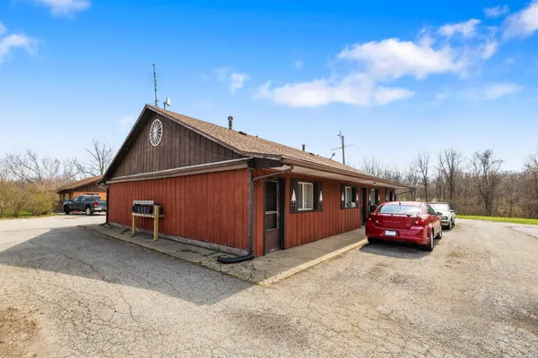 $379,000 | 4865 Highway 30, Columbia City, IN 46725