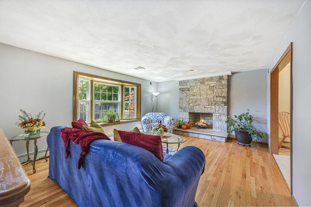 15 Parkview Road Reading, MA 01867 - Photo 2 of 42 Gallery Image 2