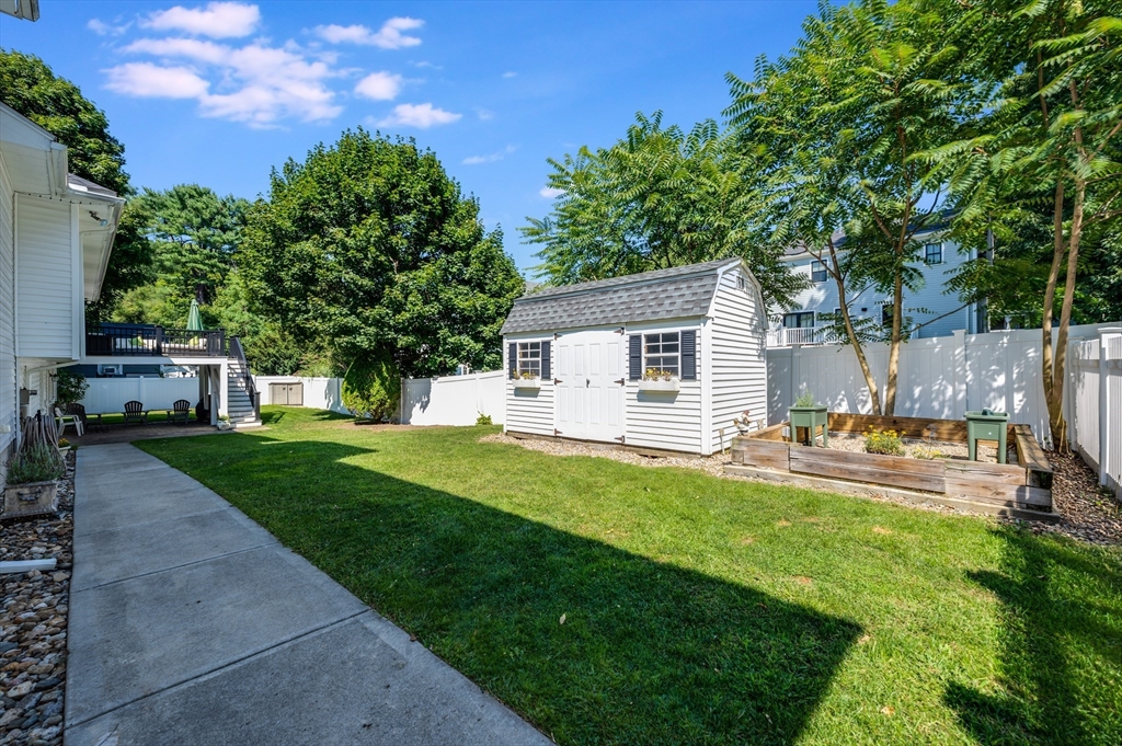15 Parkview Road Reading, MA 01867 - Photo 32 of 42 Gallery Image 32