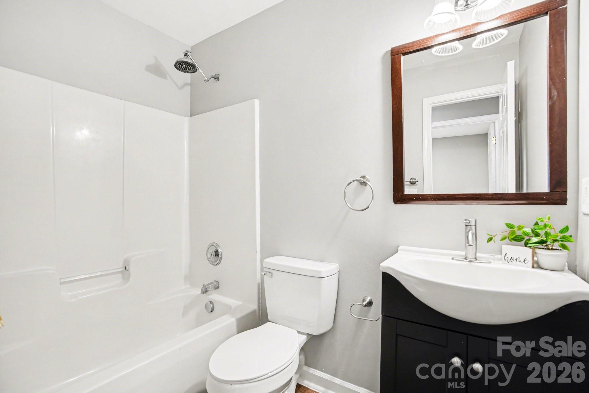 10012 Rockwood Road Charlotte, NC 28215 - Photo 18 of 23 Gallery Image 18