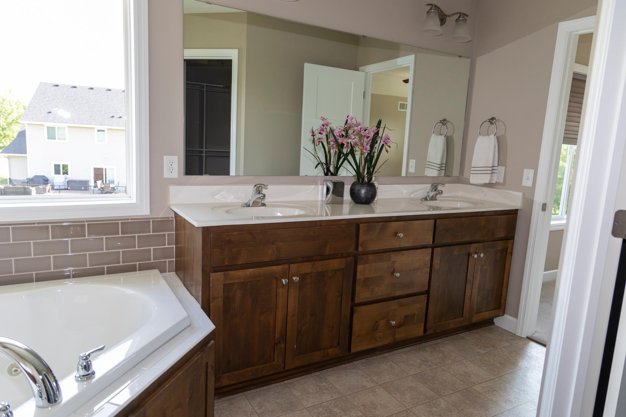 1364 Ridge Lane Shakopee, MN 55379 - Photo 27 of 50