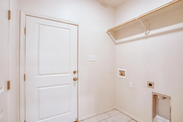 $1,325 | 1804 Corpus Avenue, Wolfforth, TX 79382