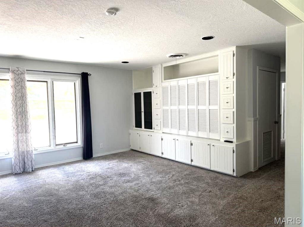 26541 Lake Shore Road Lebanon, MO 65536 - Photo 42 of 56