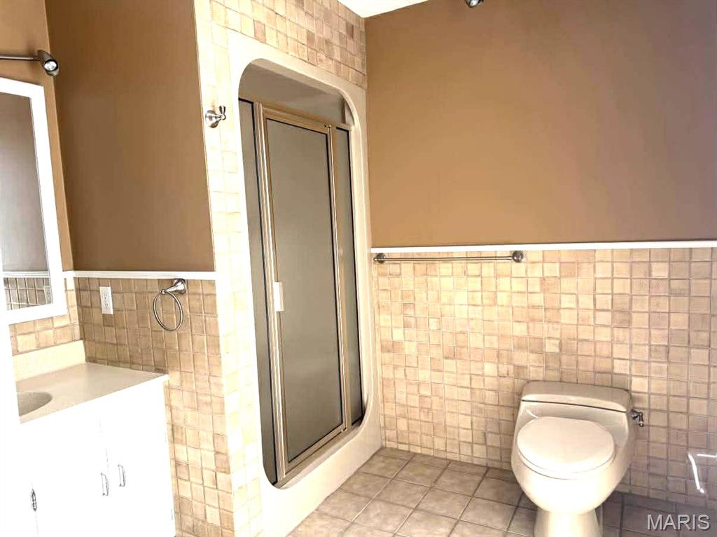 26541 Lake Shore Road Lebanon, MO 65536 - Photo 48 of 56