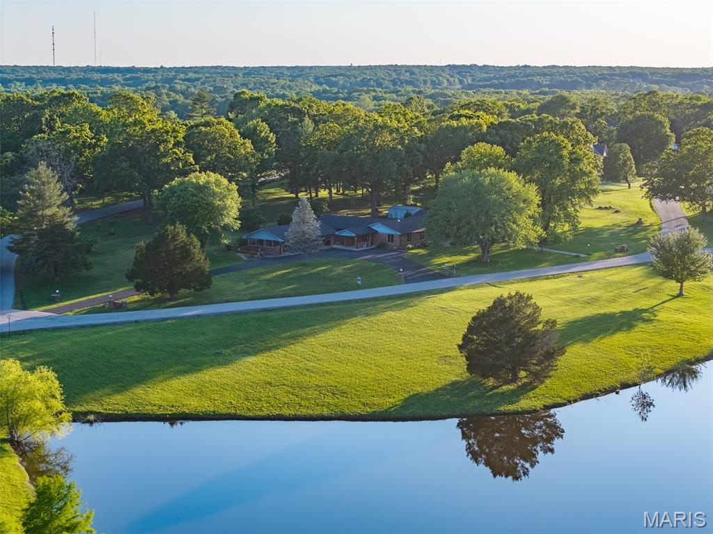 26541 Lake Shore Road Lebanon, MO 65536 - Photo 54 of 56