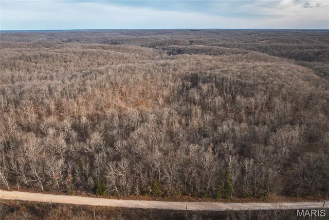 $153,975 | A Pipeline Road, Bourbon, MO 65441