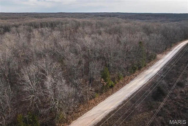 $153,975 | A Pipeline Road, Bourbon, MO 65441