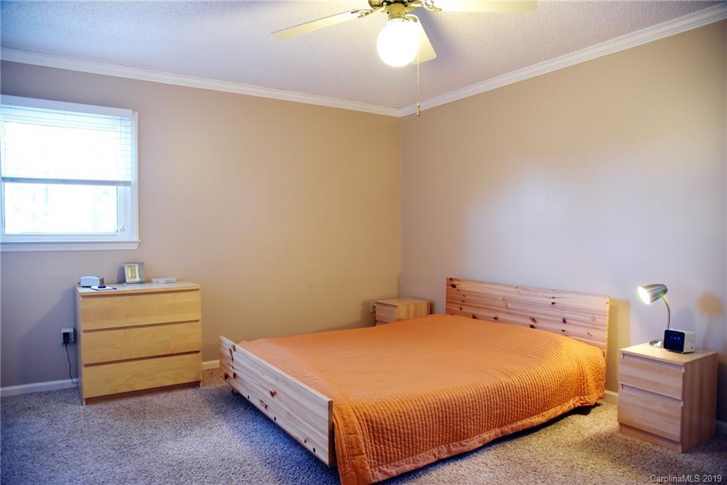 72 Overlook Road Asheville, NC 28803 - Photo 11 of 33 Gallery Image 11