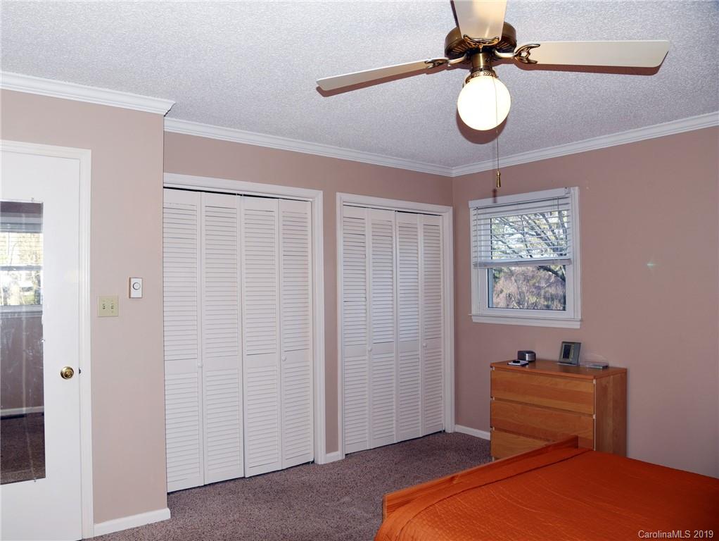 72 Overlook Road Asheville, NC 28803 - Photo 12 of 33 Gallery Image 12