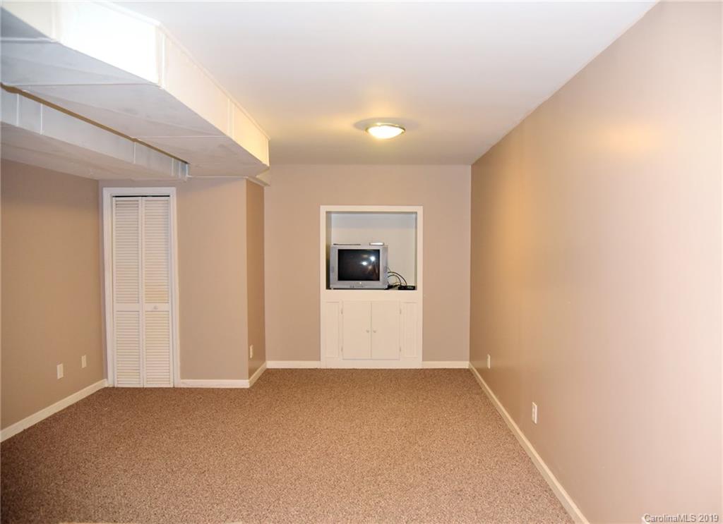 72 Overlook Road Asheville, NC 28803 - Photo 23 of 33 Gallery Image 23