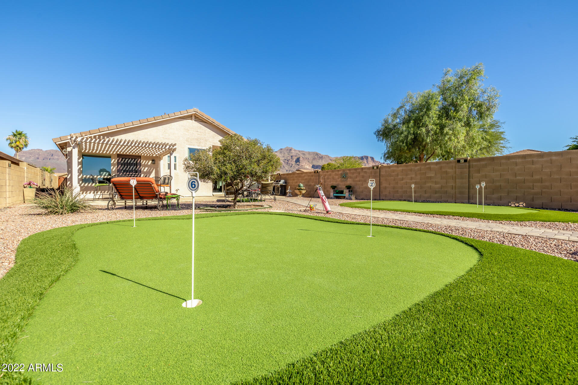 10363 East Rising Sun Place Gold Canyon, AZ 85118 - Photo 14 of 43 Improve Your Putting!