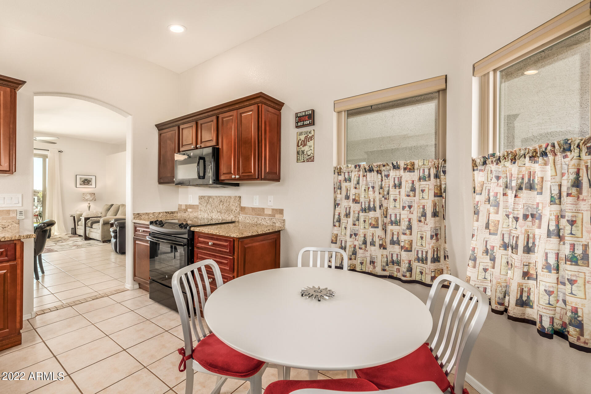 10363 East Rising Sun Place Gold Canyon, AZ 85118 - Photo 36 of 43 Kitchen