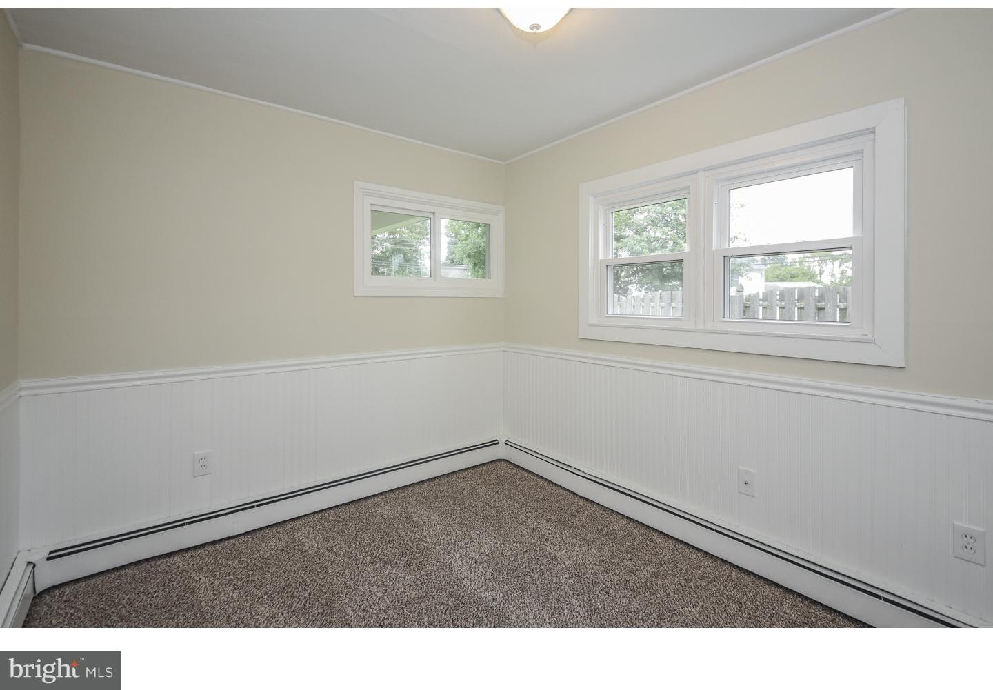 86 Quaker Hill Road Levittown, PA 19057 - Photo 16 of 25 Gallery Image 16