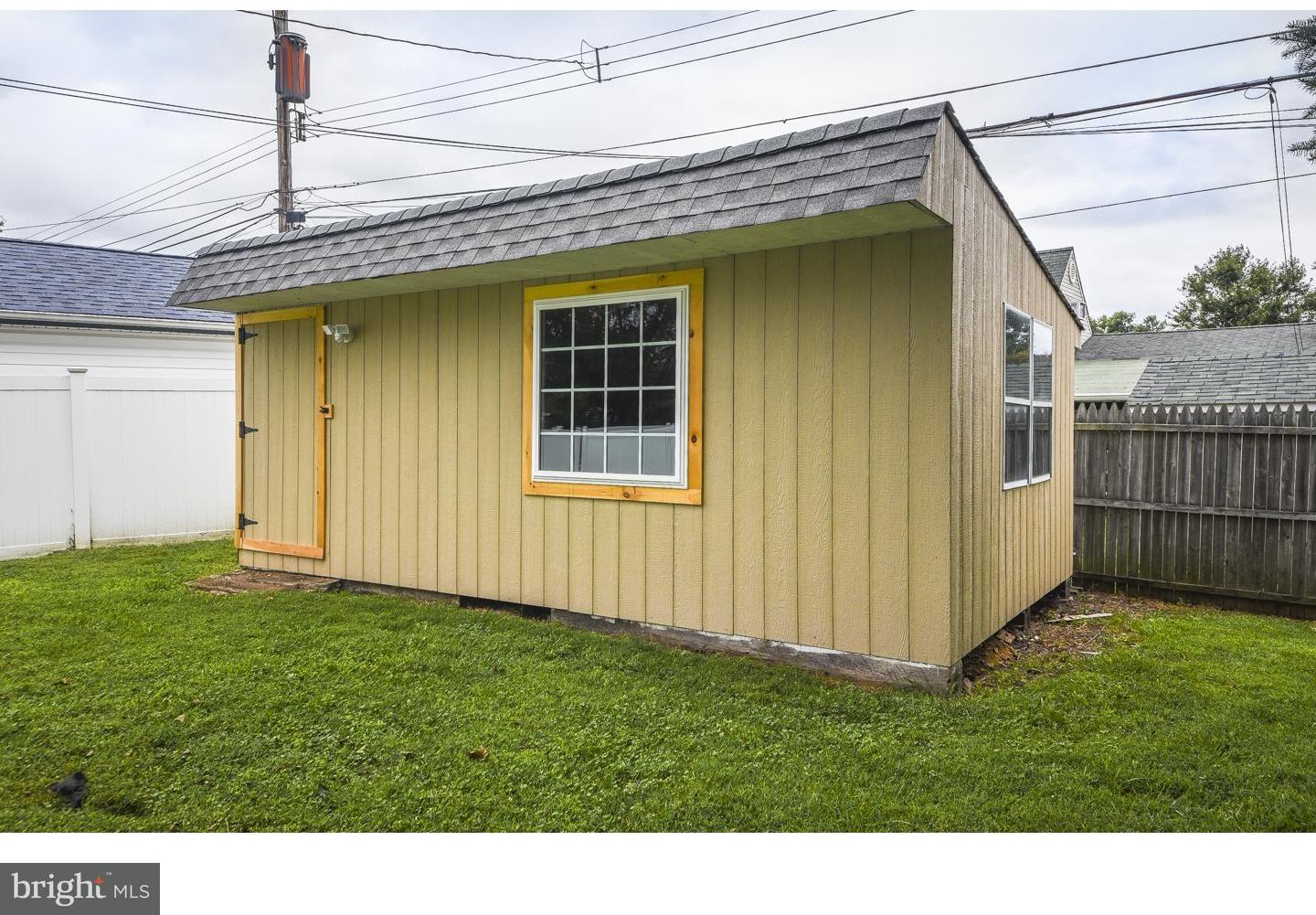 86 Quaker Hill Road Levittown, PA 19057 - Photo 22 of 25 Gallery Image 22