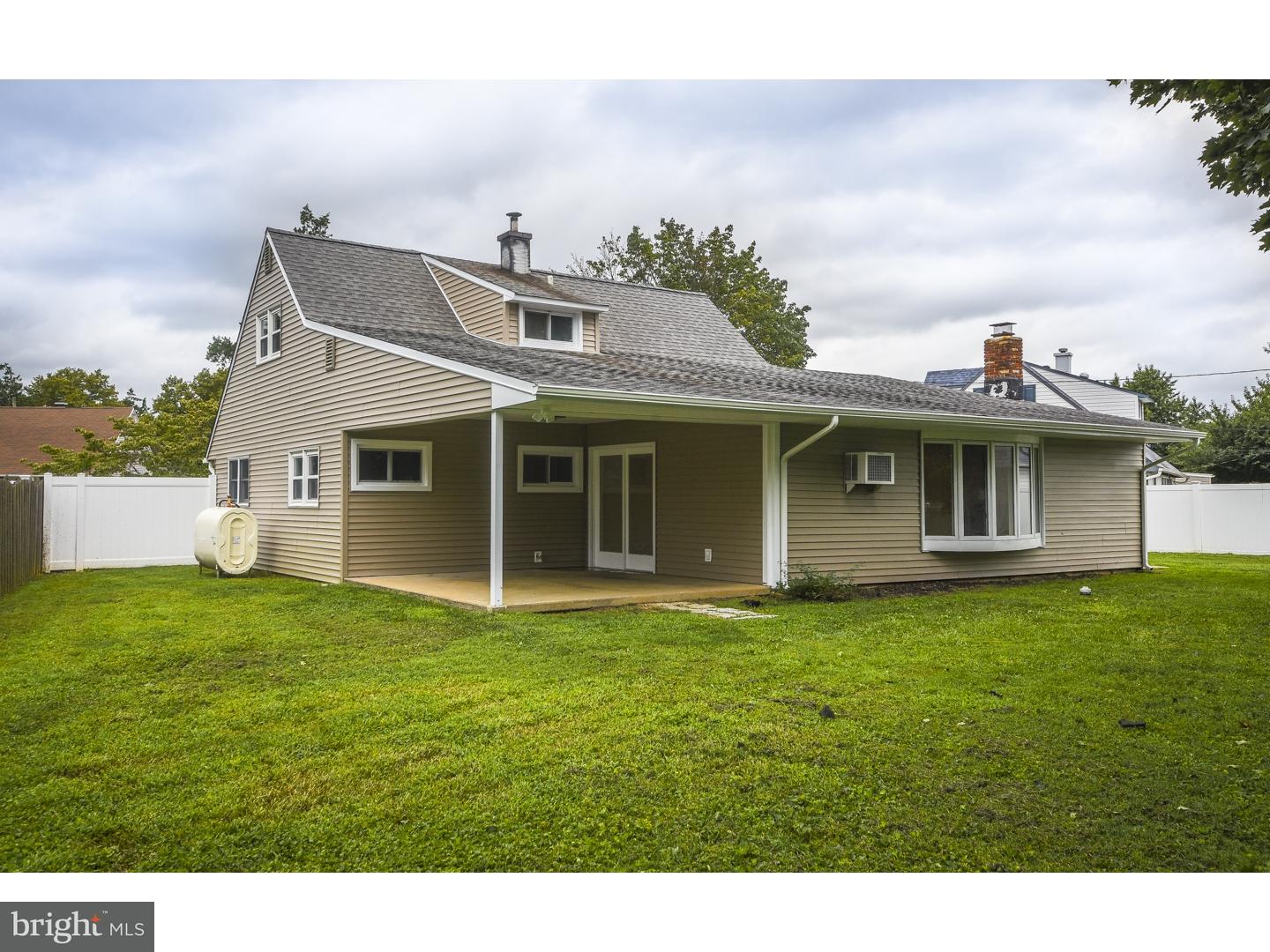86 Quaker Hill Road Levittown, PA 19057 - Photo 25 of 25 Gallery Image 25
