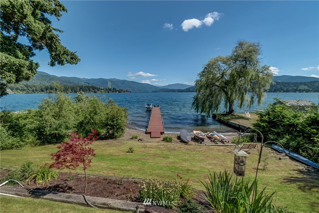 2305 North Shore Road Bellingham, WA 98226 - Photo 1 of 25 Gallery Image 1