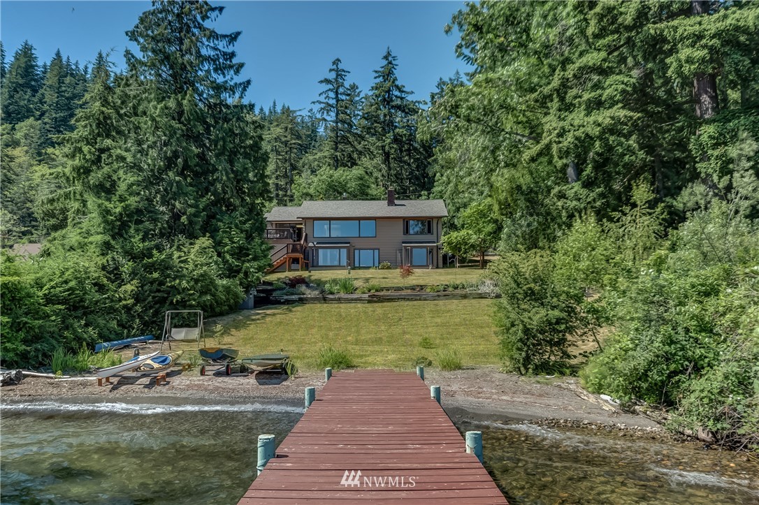 2305 North Shore Road Bellingham, WA 98226 - Photo 3 of 25 Gallery Image 3